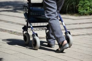 Use a Walker for POTS | Your Guide to Mobility Independence